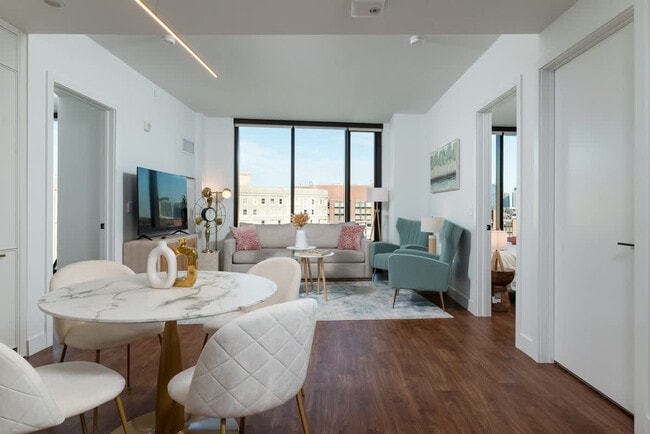 Building Photo - 101 Main St Unit SI ID1252099P