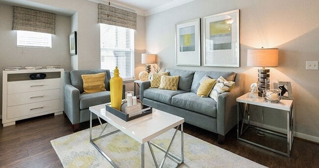 Photo - Old Farm Apartment Homes