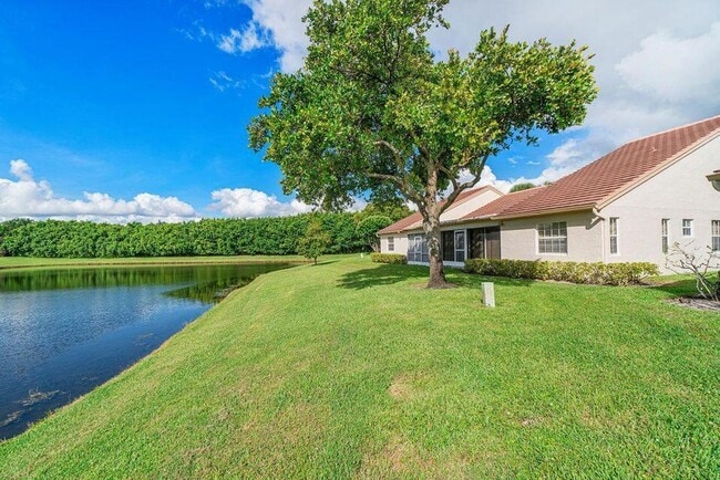 Photo - 7922 Sandy Pointe Dr