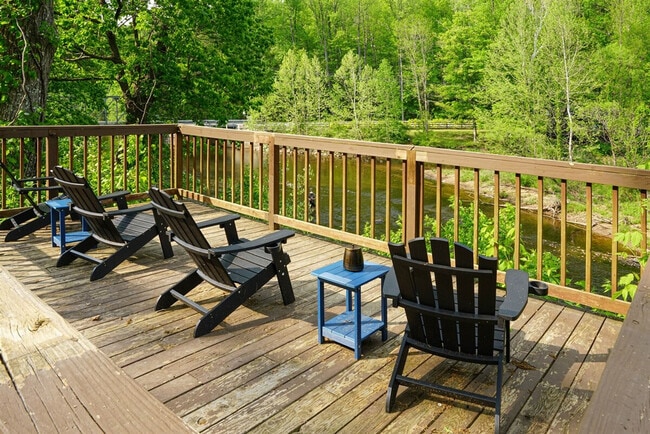 Photo - 90 Faulkner Rd Unit ID1308970P