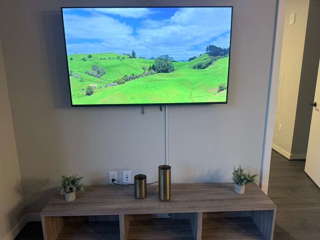 Photo - 1122 N Hudson St Unit FL3-ID1396877P