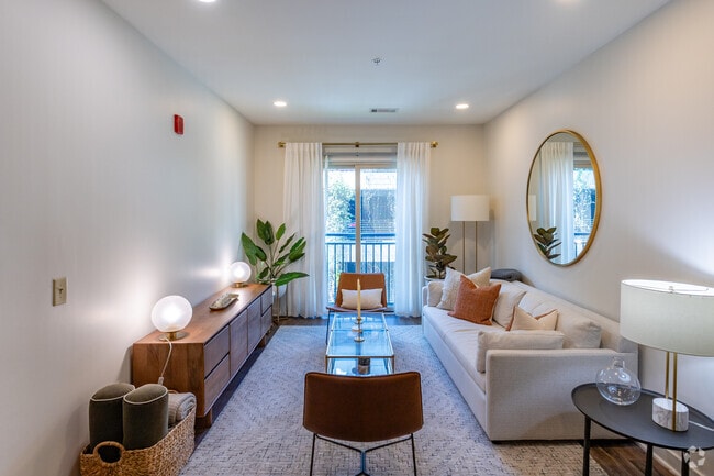 1BR, 1BA - A4 - 720SF - Living Room - Station 40