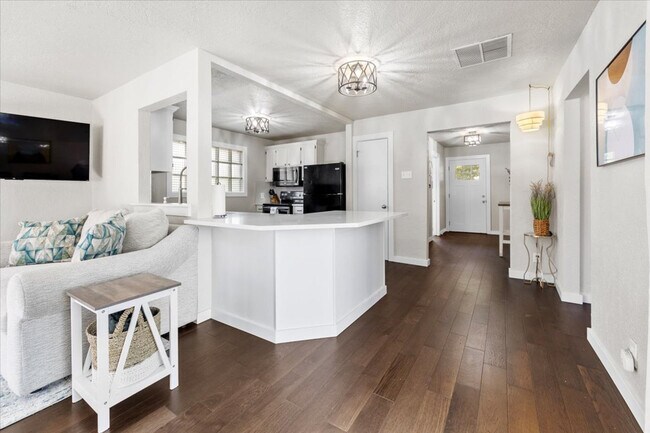 Photo - 2600 N 29th St Unit SI ID1308986P