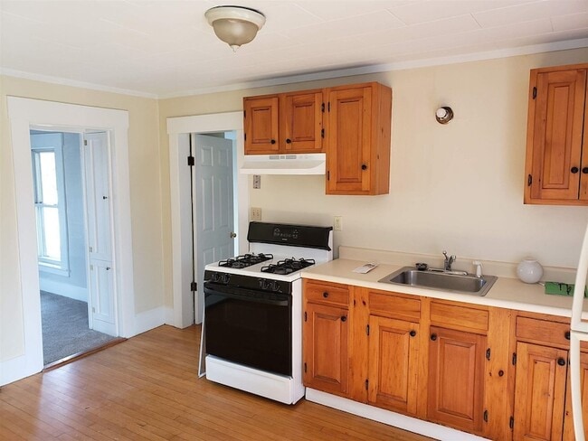 Photo - 68 Charles St Unit A