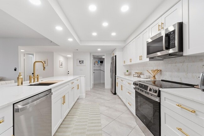 Photo - 2455 Lindell Blvd Unit 3103
