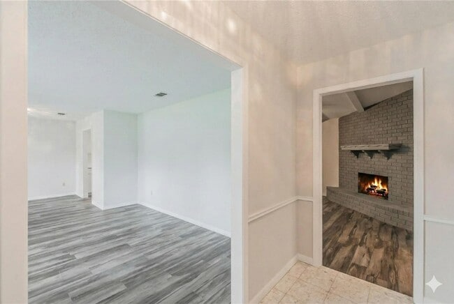 Photo - 6248 Trail Lake Dr