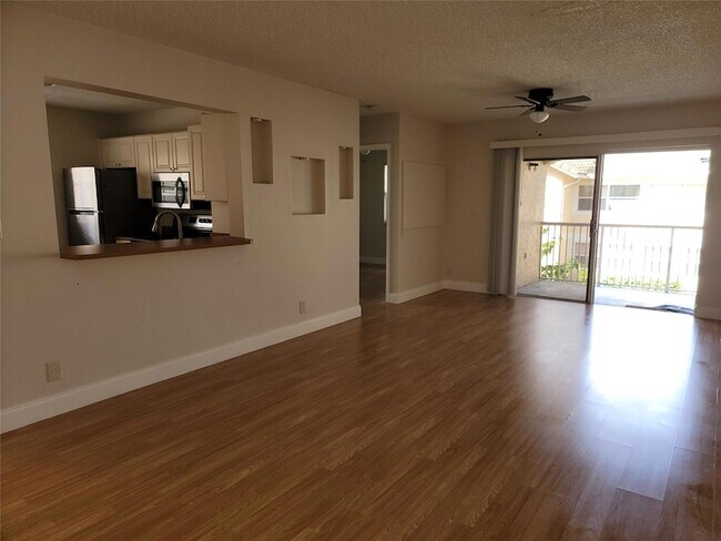 Photo - 12255 Royal Palm Blvd Unit 8O