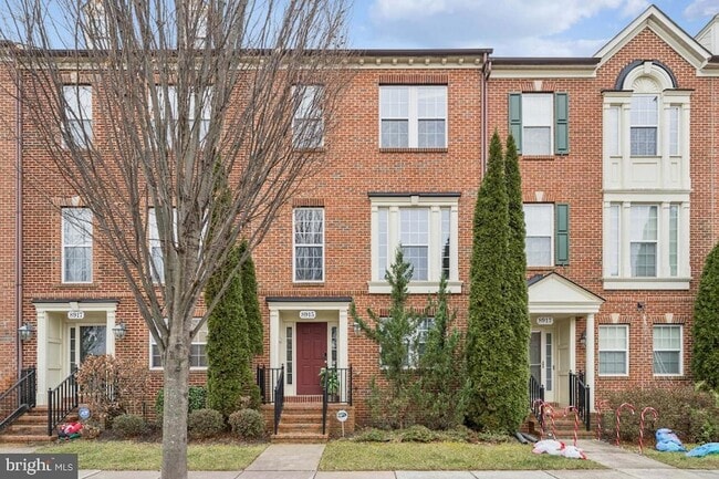 Building Photo - 8915 Amelung St