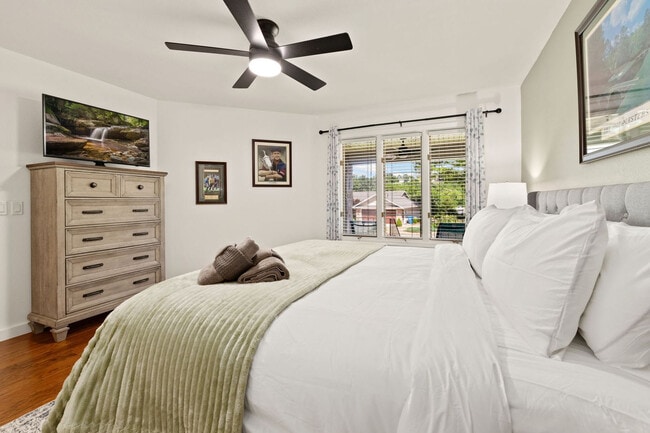 Photo - 1 Scotsdale Pl Unit ID1257580P