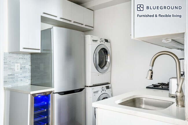 Photo - 41 W 24th St Unit FL2-ID563