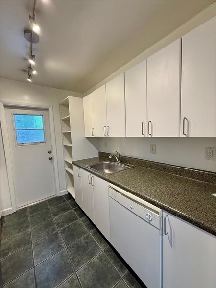 Photo - 3061 NE 49th St Unit 7