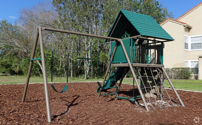 Photo - Pine Harbour Apartments