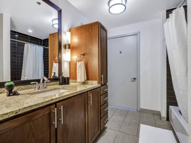 Photo - 1555 Elm St Unit ID1335754P