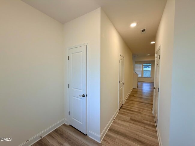 Photo - 4201 Little Fellow Ln