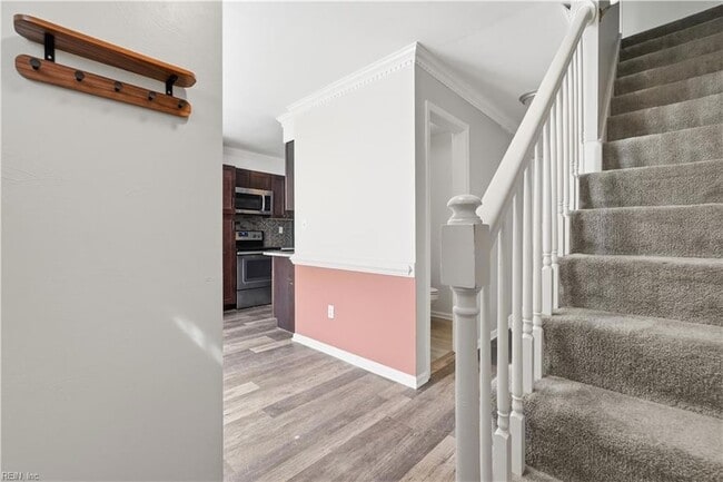 Photo - 1328 Mill Lake Quarter