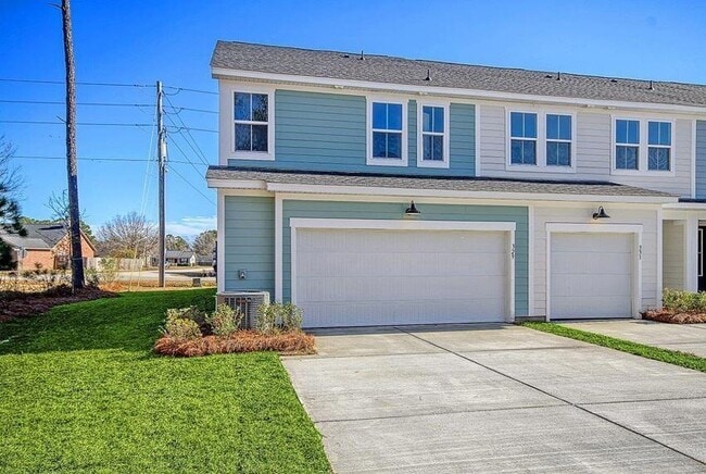 Photo - 121 Marigny St