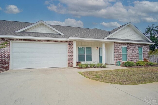 Building Photo - 3513 Southwind Dr