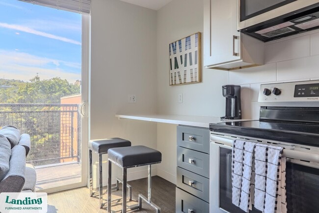 Photo - 210 E Green St Unit 716.1410573