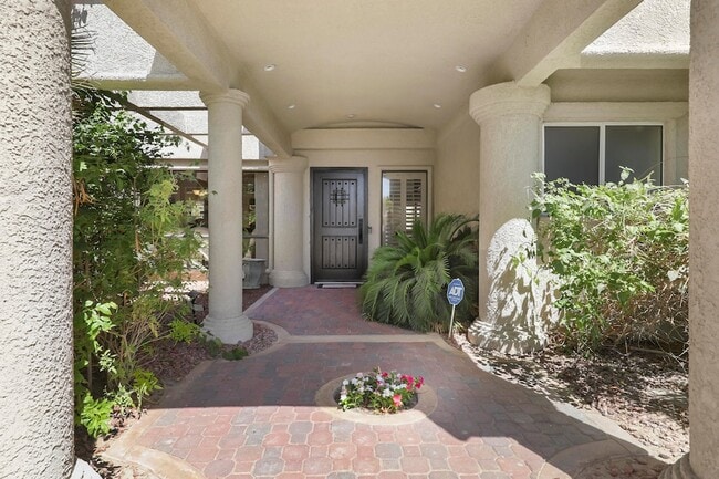 Photo - 78950 Starlight Ln