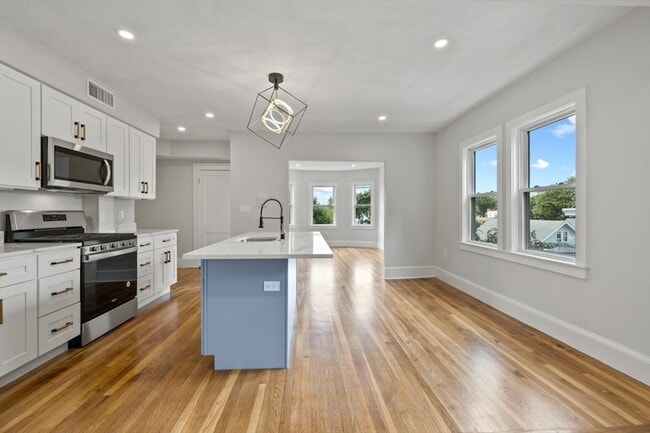 Photo - 580 Ashmont St Unit 2