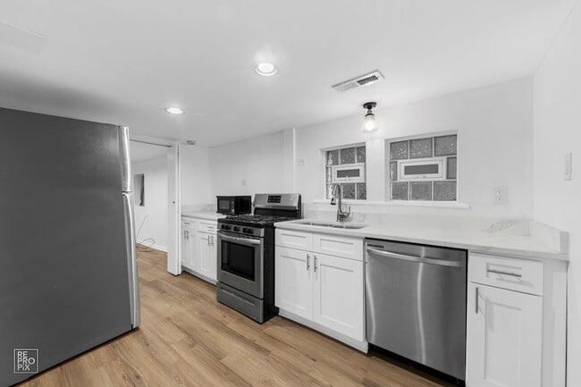 Photo - 3414 N Damen Ave Unit BSMT