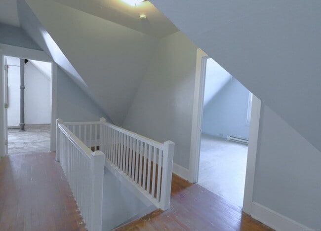 Photo - 215 Willow St Unit 2