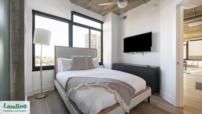 Photo - 5201 Leesburg Pike Unit 1038