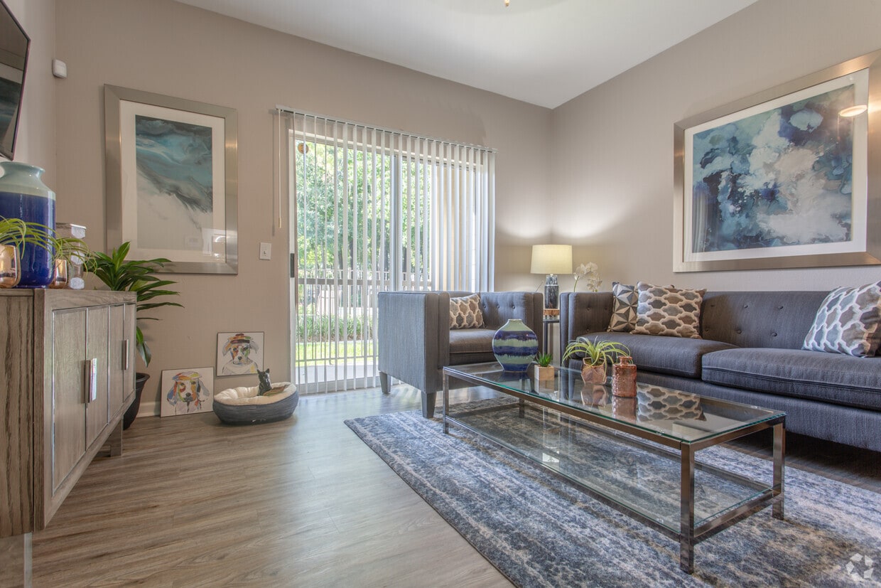 Floor Plan - 1 Bedroom, 1 Bathroom