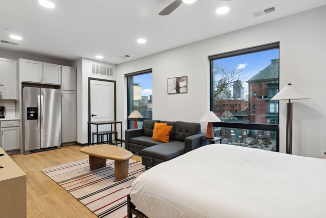 Building Photo - 423 E Michigan St Unit ID1032101P