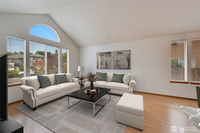 Photo - 3832 46th Ave NE