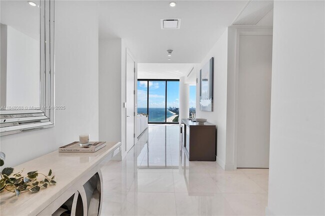 Photo - 15701 Collins Ave Unit 3605