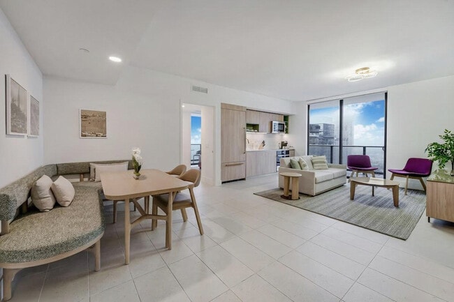 Photo - 121 NE 5th St Unit ID1028799P