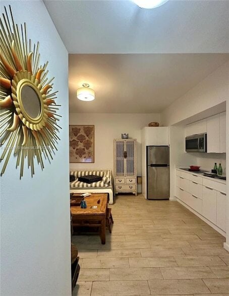 Photo - 1611 Meridian Ave Unit 103