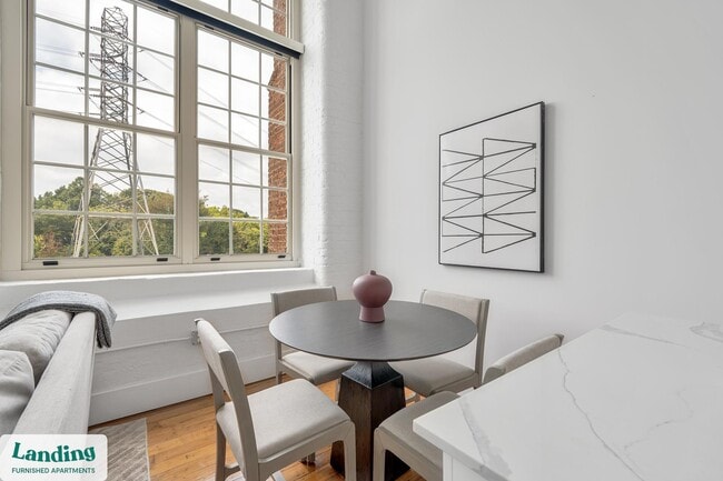 Photo - 31 Victor St Unit 205.1406458