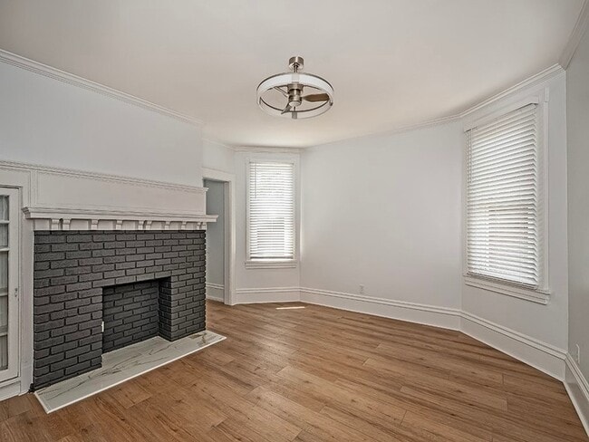 Photo - 624 N Sheridan Ave