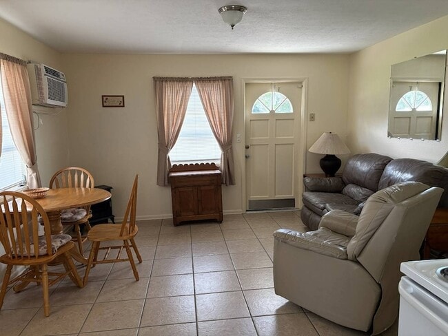 Photo - 2912 SE 29th Terrace