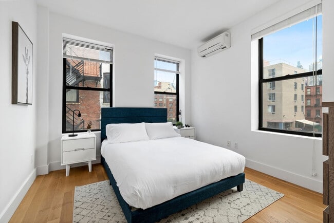 Photo - 517 W 45th St Unit SI ID1224963P