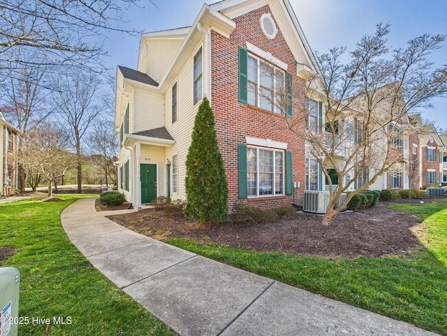 Building Photo - 2111 Kudrow Ln Unit 2111