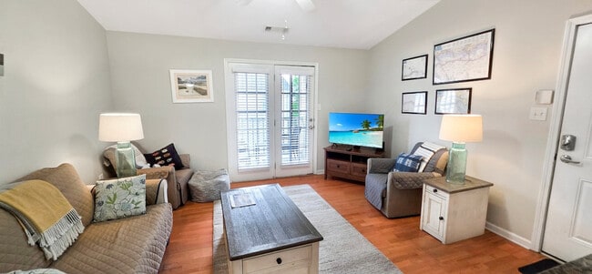 Photo - 2421 Beachview Dr Unit SI ID1513211P