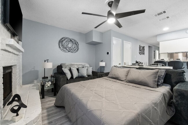 Photo - 105 Maple St Unit SI ID1580251P