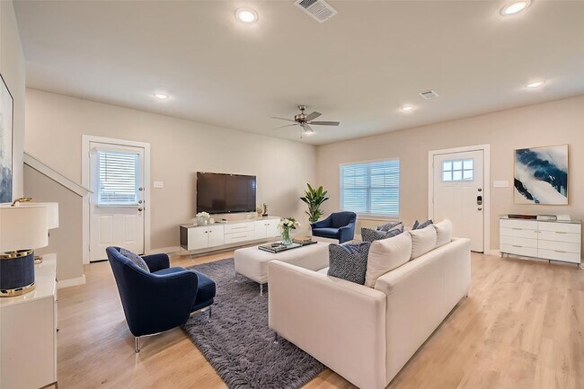 Photo - 4626 Goodsprings Ln