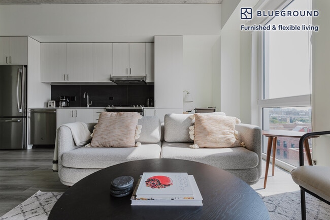 Photo - 343 W Schiller St Unit FL8-ID1090