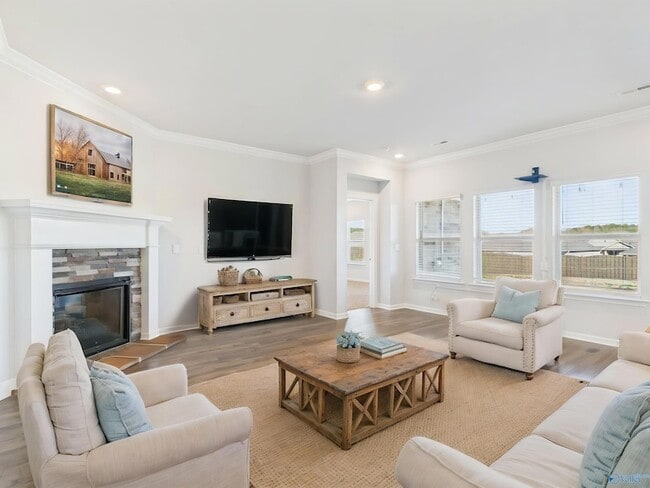 Photo - 506 E River Landing Blvd