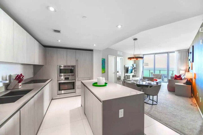 Photo - 4111 S Ocean Dr Unit FL18-ID1022182P