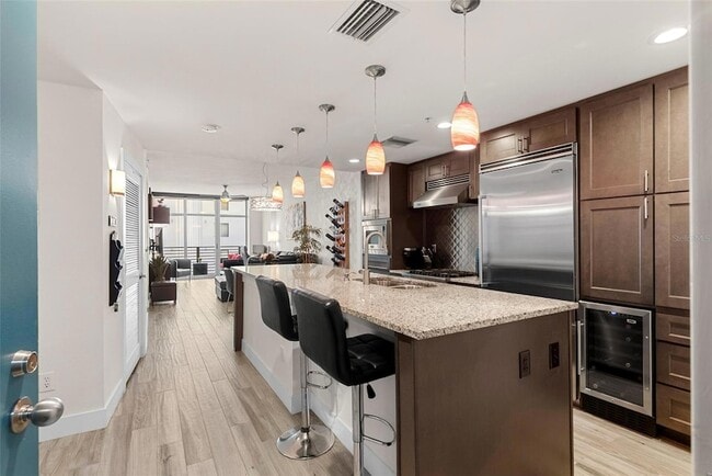 Photo - 1208 E Kennedy Blvd Unit 517