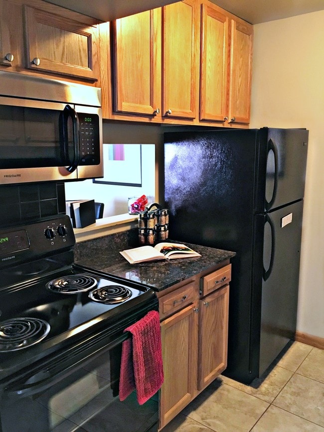 Photo - The Gates of Rochester