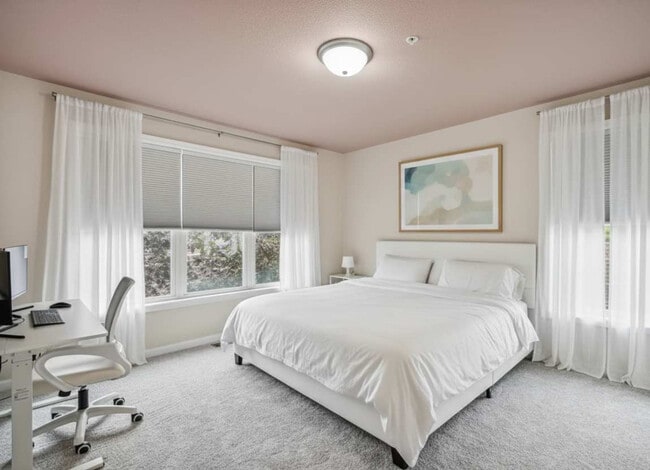 Photo - 2424 Lyndale Ave S Unit SI ID1250774P