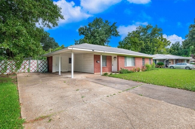 Photo - 2501 Rosedale Pl