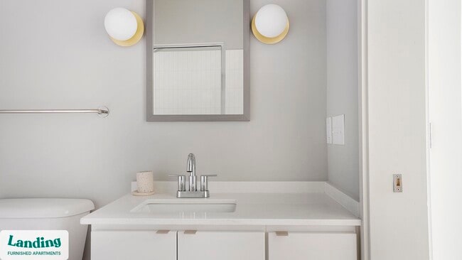 Building Photo - 318 W Corporation St Unit 1-220.1412295