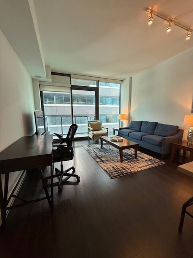 Photo - 3380 Peachtree Rd NE Unit ID1325108P